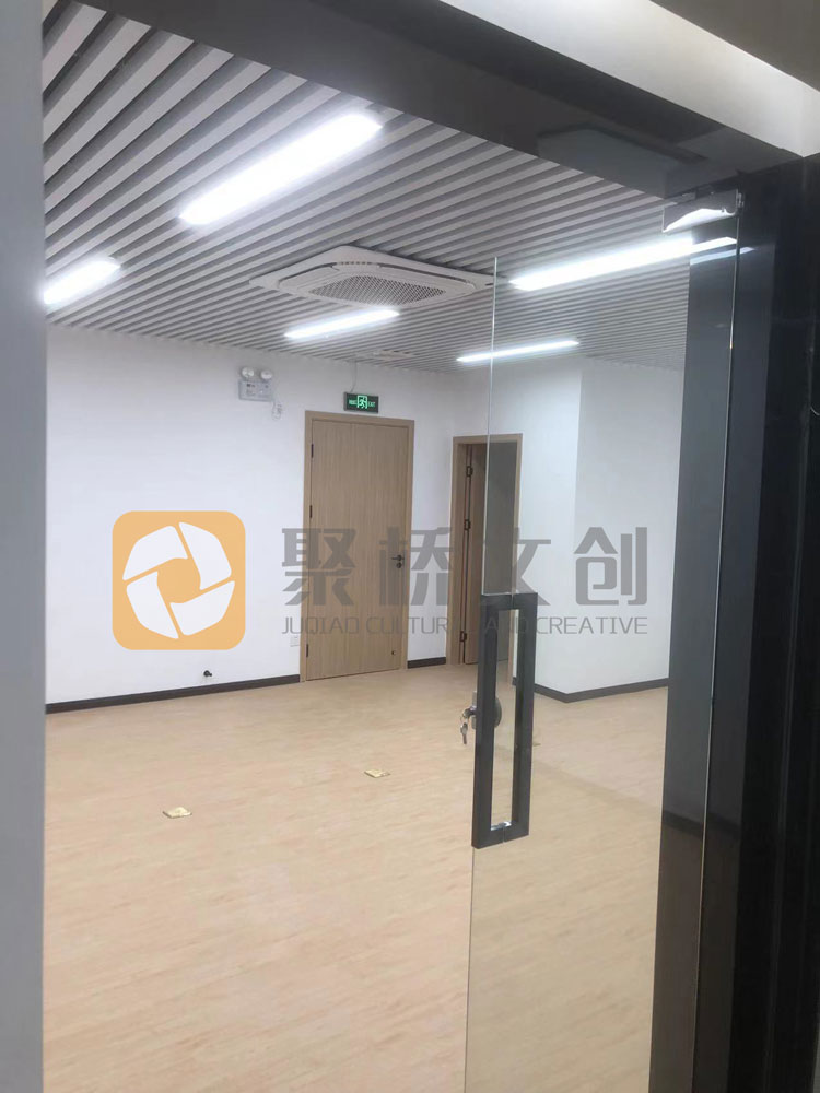 辦公樓裝修設(shè)計-聚橋文創(chuàng)