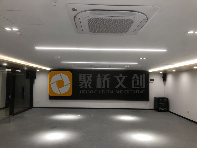 整體辦公空間裝修設(shè)計-聚橋文創(chuàng)